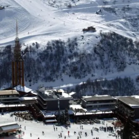 6 Pers Au Pied Des Pistes A La Croisette - Les Menuires - Fr-1-452-211